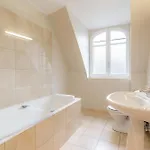 Grand Design Sous Les Toits, 16e * Paryż