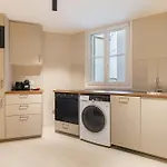 Grand Design Sous Les Toits, 16e Apartament *