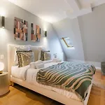 Grand Design Sous Les Toits, 16e Apartament Paryż