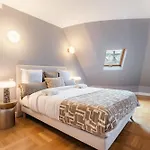 Apartament Grand Design Sous Les Toits, 16e Paryż