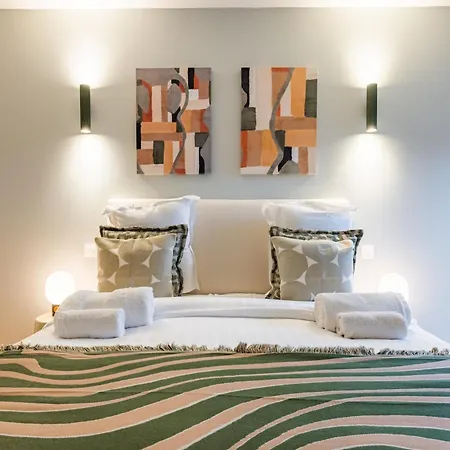 Apartment Grand Design Sous Les Toits, 16e Paris