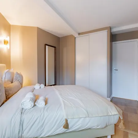 Apartment Grand Design Sous Les Toits, 16e *