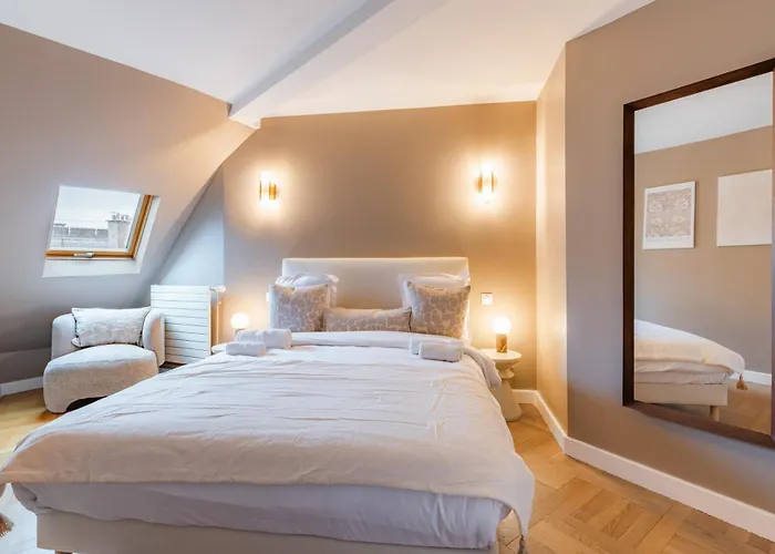 Grand Design Sous Les Toits, 16e Διαμέρισμα *