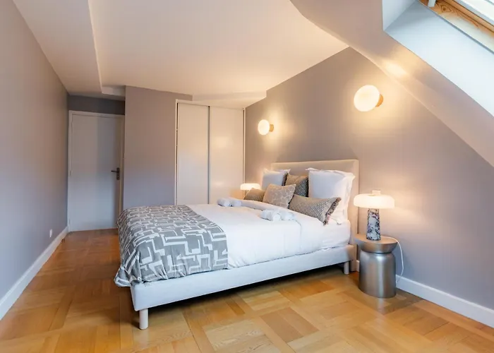 Grand Design Sous Les Toits, 16e Διαμέρισμα