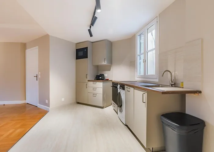 Grand Design Sous Les Toits, 16e Διαμέρισμα