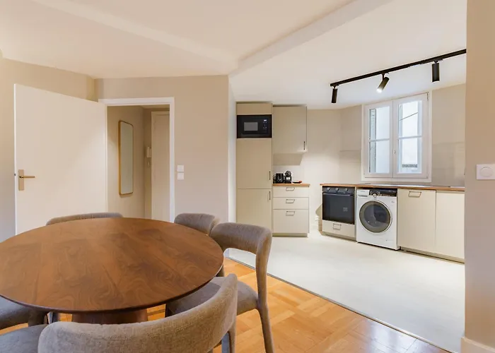 Grand Design Sous Les Toits, 16e Διαμέρισμα *