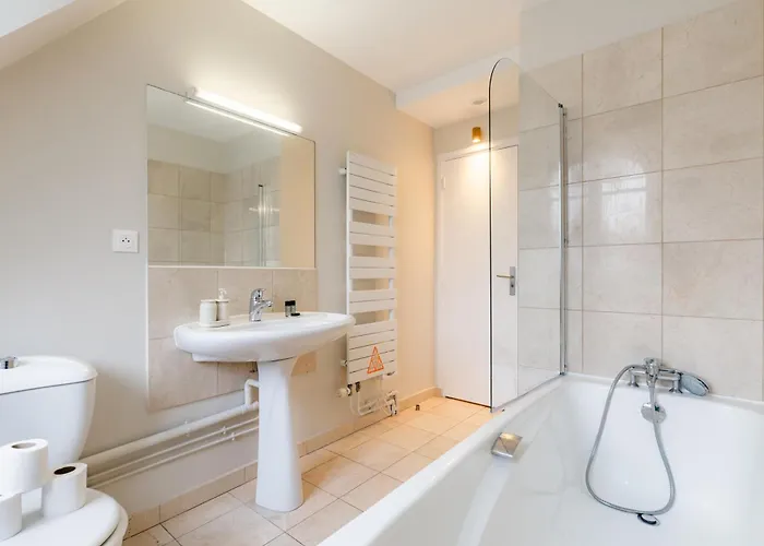 Grand Design Sous Les Toits, 16e Διαμέρισμα