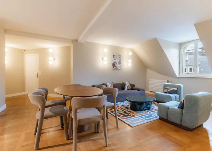 Grand Design Sous Les Toits, 16e Διαμέρισμα *